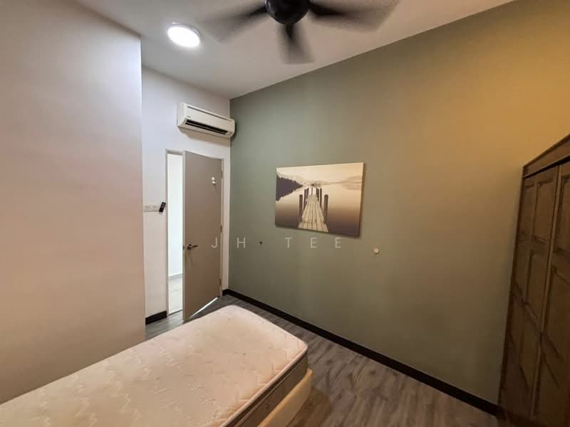 Service Residence for Rent at D'sands Residence - JH Tee - Bedroom - PropertyGuru.com.my