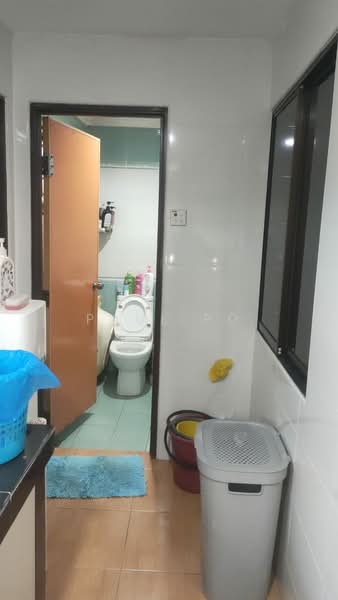 Rumah Teres 1 Tingkat untuk Disewa di Puchong (Selangor) - Paul Po - Bathroom - PropertyGuru.com.my