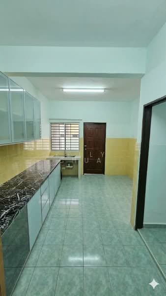 Rumah Teres 2 Tingkat untuk Dijual di Cheras (Kuala Lumpur) - Kelly Chua - Kitchen - PropertyGuru.com.my