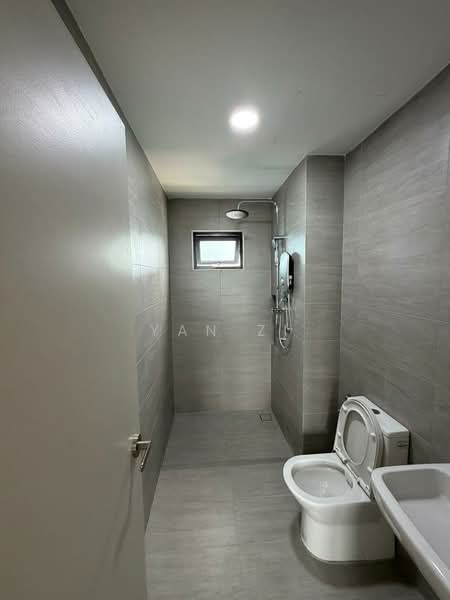 Servis Apartment untuk Disewa di Residensi Ava @ Kiara Bay - Yan Zi - Bathroom - PropertyGuru.com.my