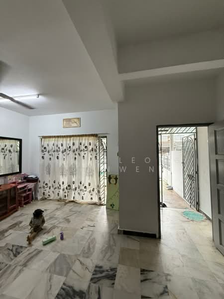 Rumah Teres 2.5 Tingkat untuk Dijual di Taman Cheras Jaya (Cheras) - Dante Leong Zhenwen - Living Room - PropertyGuru.com.my