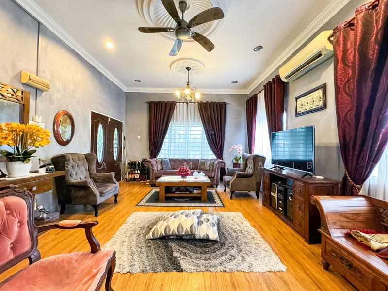 Rumah Banglo untuk Dijual di Taman Keramat (Ulu Kelang) - Shafiq Muttalib - Living Room - PropertyGuru.com.my