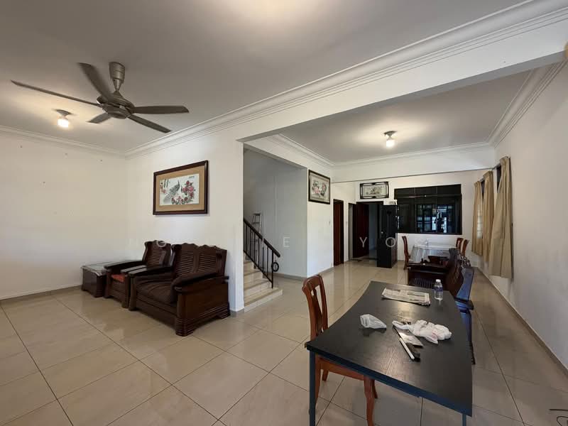 2-storey Terraced House for Rent in Taman BDC (Kota Kinabalu) - Ng Chiew Yok - Living Room - PropertyGuru.com.my