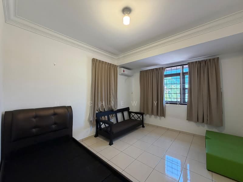 2-storey Terraced House for Rent in Taman BDC (Kota Kinabalu) - Ng Chiew Yok - Bedroom - PropertyGuru.com.my