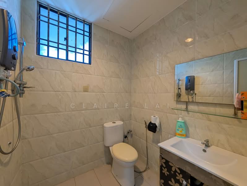Pangsapuri untuk Dijual di Mewah View Luxurious Apartments - Claire Lai - Bathroom - PropertyGuru.com.my