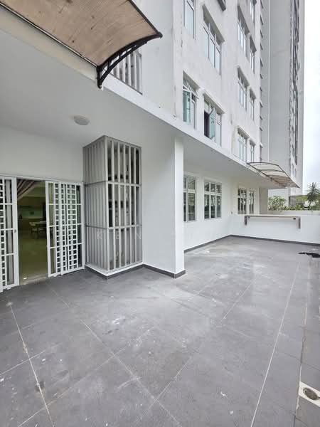 Service Residence for Rent at Meridin Bayvue Serviced Apartment - Ken Sim - PropertyGuru.com.my