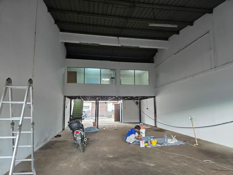Factory for Rent in Pandamaran (Klang) - Jayden Lee - Interior - PropertyGuru.com.my