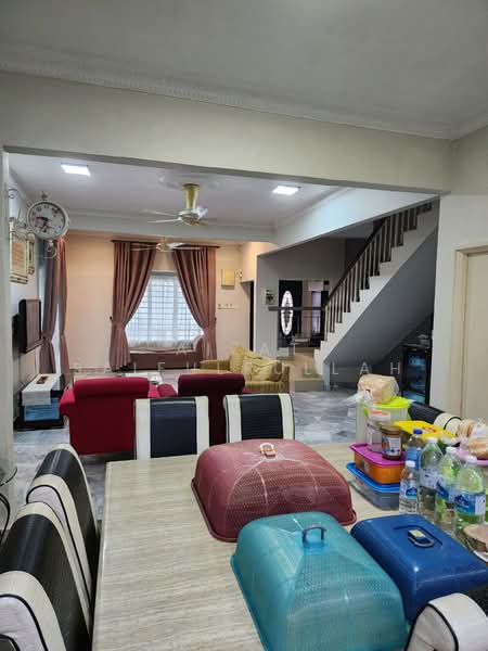 2-storey Terraced House for Sale in Pju 1 (Petaling Jaya) - Aizat Saifulrullah - Living Room - PropertyGuru.com.my