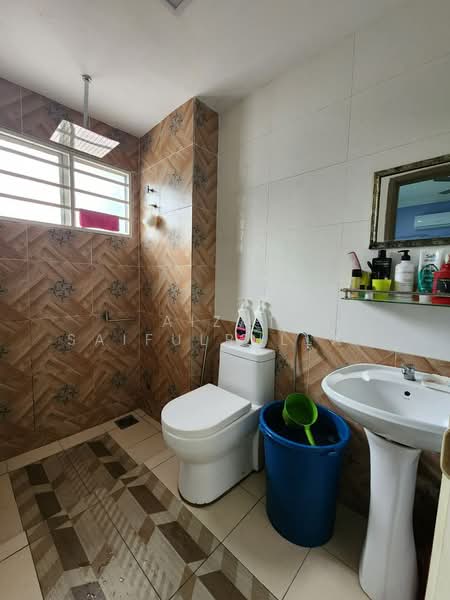 2-storey Terraced House for Sale in Pju 1 (Petaling Jaya) - Aizat Saifulrullah - Bathroom - PropertyGuru.com.my