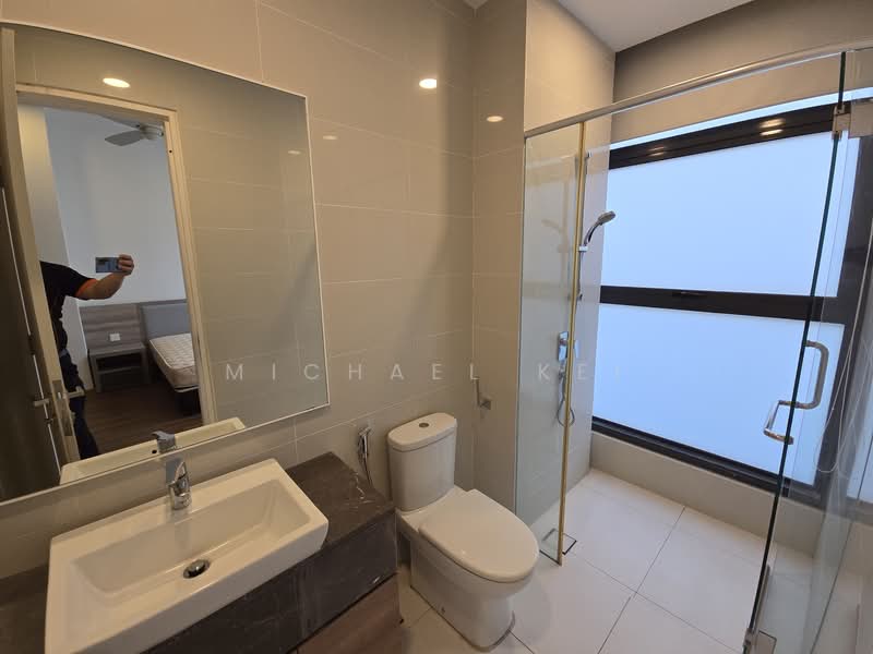 Kondominium untuk Dijual di Mirage Residence - Michael Kei - Bathroom - PropertyGuru.com.my