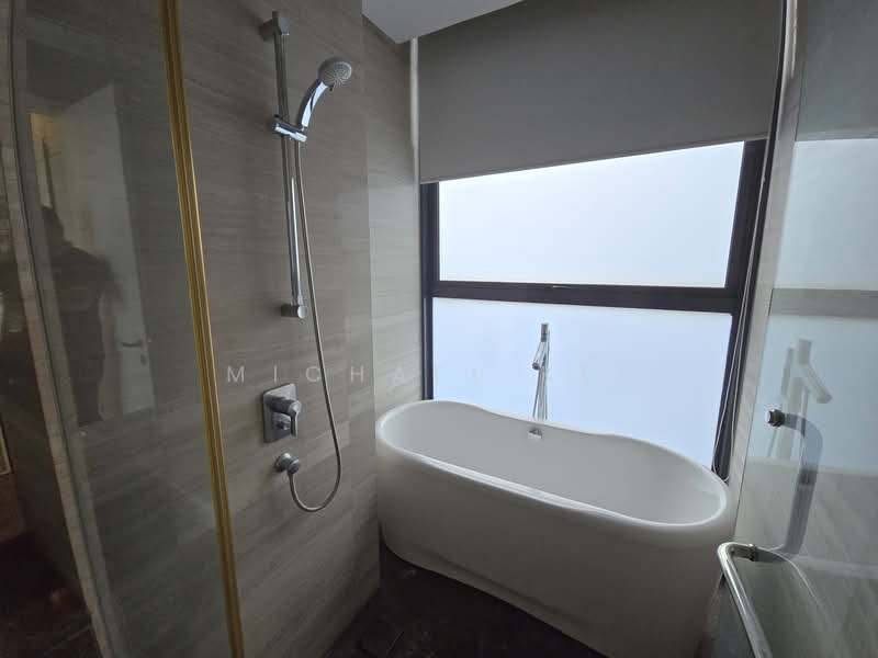 Kondominium untuk Dijual di Mirage Residence - Michael Kei - Bathroom - PropertyGuru.com.my