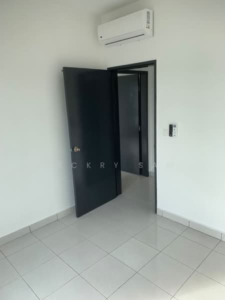 Service Residence for Rent at E'Island Lake Haven - Zeckry Saw - PropertyGuru.com.my