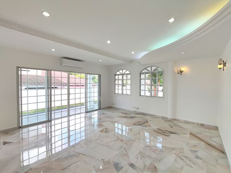 Rumah Banglo untuk Disewa di Taman Rasah Kemayan (Rasah) - Lex How - Living Room - PropertyGuru.com.my