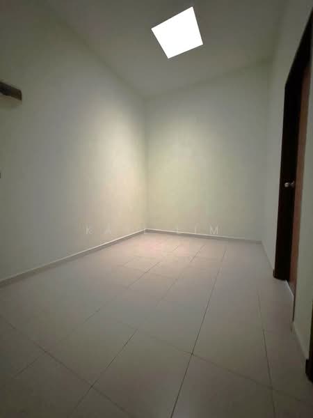 Rumah Teres 2 Tingkat untuk Dijual di Bandar Putra Jaya (Tebrau) - Karl Lim - Interior - PropertyGuru.com.my