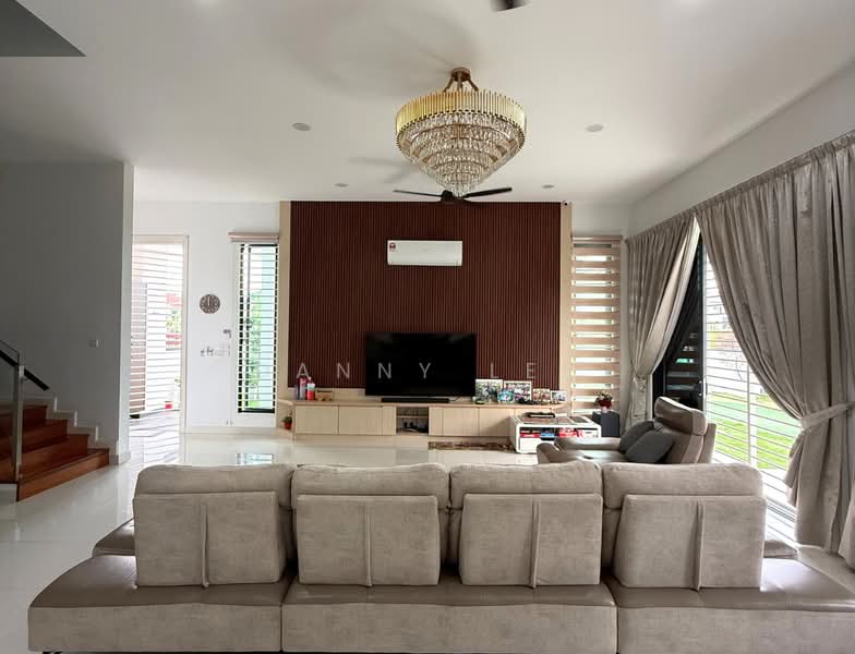 Semi-Detached House for Sale in Bandar Kinrara Seksyen 8 (Bandar Kinrara) - Danny Lee - Living Room - PropertyGuru.com.my