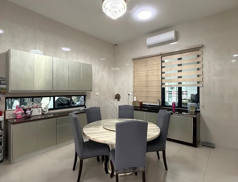 Semi-Detached House for Sale in Bandar Kinrara Seksyen 8 (Bandar Kinrara) - Danny Lee - Dining Room - PropertyGuru.com.my