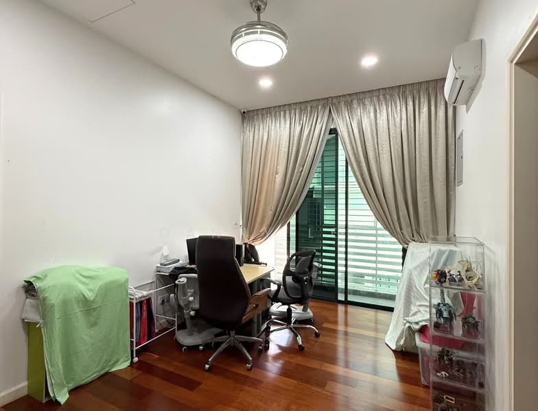 Semi-Detached House for Sale in Bandar Kinrara Seksyen 8 (Bandar Kinrara) - Danny Lee - Study - PropertyGuru.com.my