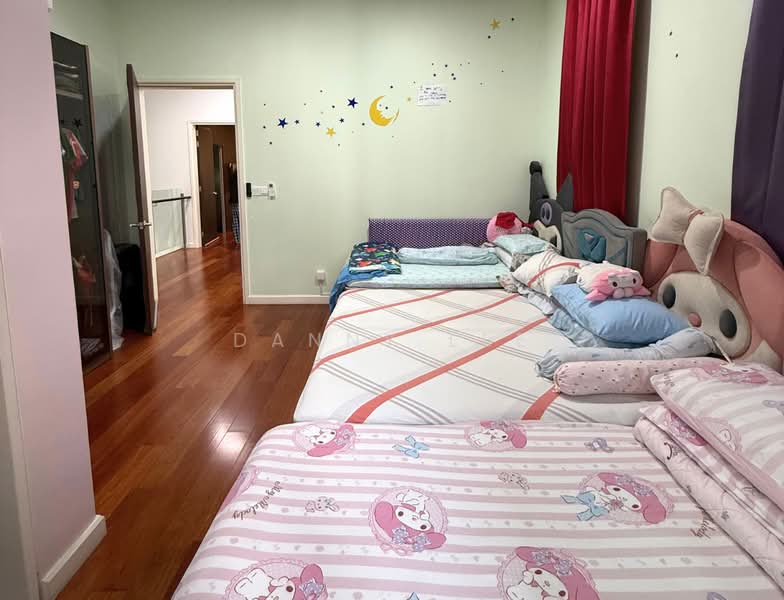 Semi-Detached House for Sale in Bandar Kinrara Seksyen 8 (Bandar Kinrara) - Danny Lee - Bedroom - PropertyGuru.com.my