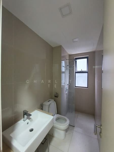 Service Residence for Rent at South View - Charlotte Tee - Bathroom - PropertyGuru.com.my