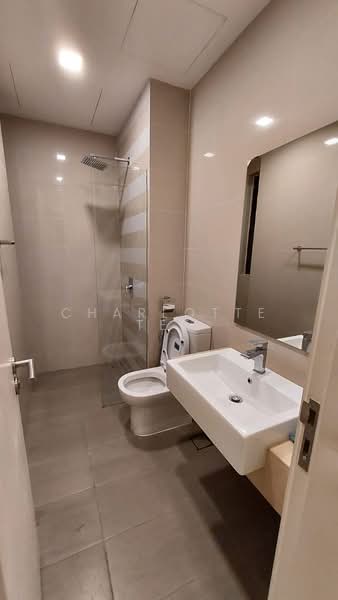 Service Residence for Rent at South View - Charlotte Tee - Bathroom - PropertyGuru.com.my