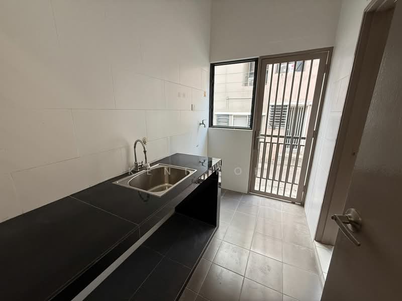 2-storey Terraced House for Rent in Johor Bahru (Johor) - Kent Koh - Kitchen - PropertyGuru.com.my