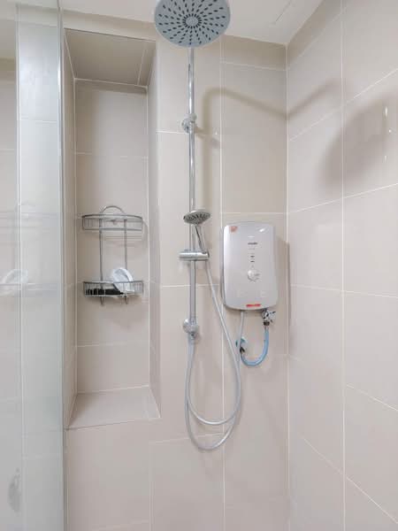 Servis Apartment untuk Disewa di KL Gateway Residences - Xin Nee - Bathroom - PropertyGuru.com.my