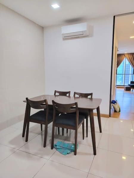 Servis Apartment untuk Disewa di KL Gateway Residences - Xin Nee - Dining Room - PropertyGuru.com.my