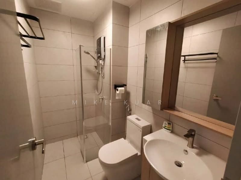 Servis Apartment untuk Disewa di Sinaran @ Utropolis - Mike Kuar - Bathroom - PropertyGuru.com.my