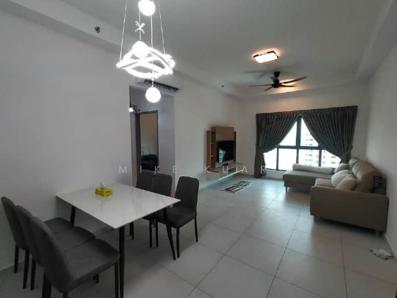 Servis Apartment untuk Disewa di Sinaran @ Utropolis - Mike Kuar - Living Room - PropertyGuru.com.my