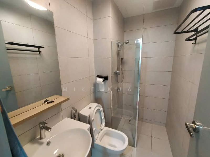 Servis Apartment untuk Disewa di Sinaran @ Utropolis - Mike Kuar - Bathroom - PropertyGuru.com.my