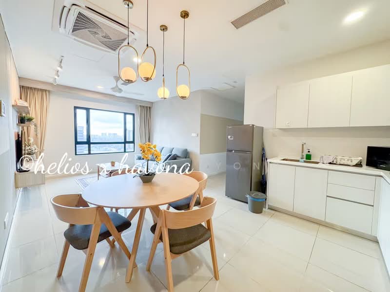 Servis Apartment untuk Dijual di Suasana Iskandar Malaysia - Celine Yong - Living Room - PropertyGuru.com.my