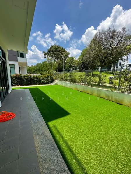 Rumah Berkembar untuk Dijual di Cyberjaya (Selangor) - Aizat Saifulrullah - Exterior - PropertyGuru.com.my