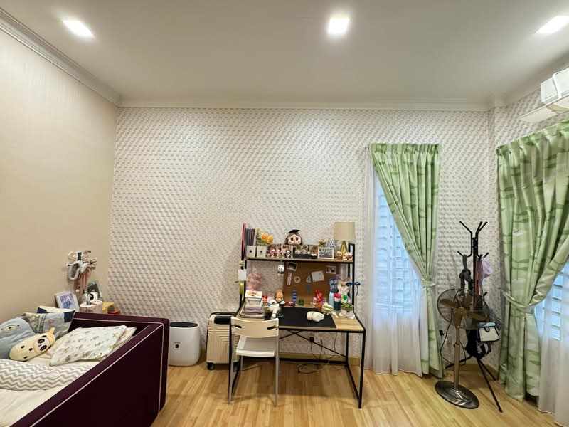 Semi-Detached House for Sale in Ampang Jaya (Ampang) - Azli Ibrahim - Bedroom - PropertyGuru.com.my