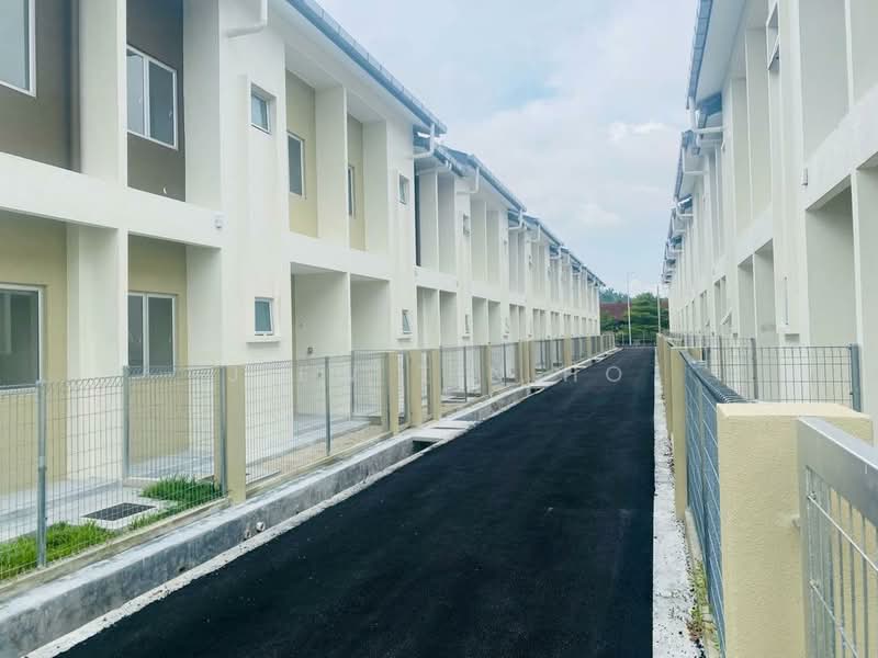 Rumah Teres 2 Tingkat untuk Dijual di Semenyih (Selangor) - Jiew Tin Ho - Exterior - PropertyGuru.com.my