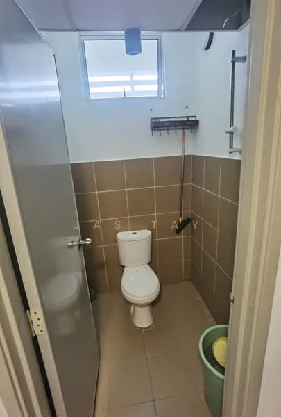 Kedai / Pejabat untuk Disewa di Taman Adda Heights (Tebrau) - Jas Tay - Bathroom - PropertyGuru.com.my