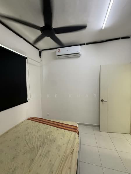 Kondominium untuk Disewa di Havana Beach Residences - Mike Kuar - Bedroom - PropertyGuru.com.my