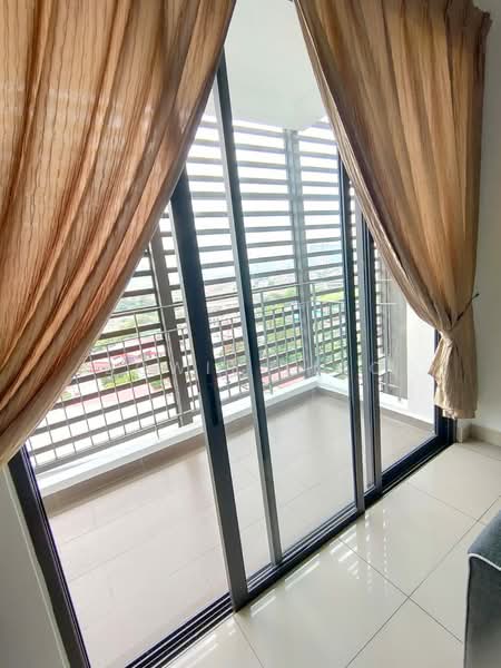 Kondominium untuk Disewa di Selayang 18 - Bowie Liao - Balcony - PropertyGuru.com.my