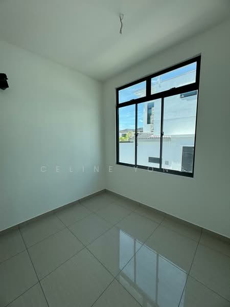 2-storey Terraced House for Rent in Taman Pelangi Indah (Ulu Tiram) - Celine Yong - Interior - PropertyGuru.com.my