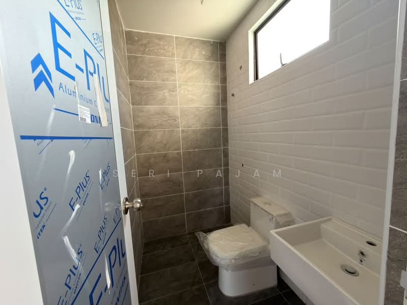 Terraced House for Sale in Seremban (Negeri Sembilan) - YUN - Bathroom - PropertyGuru.com.my