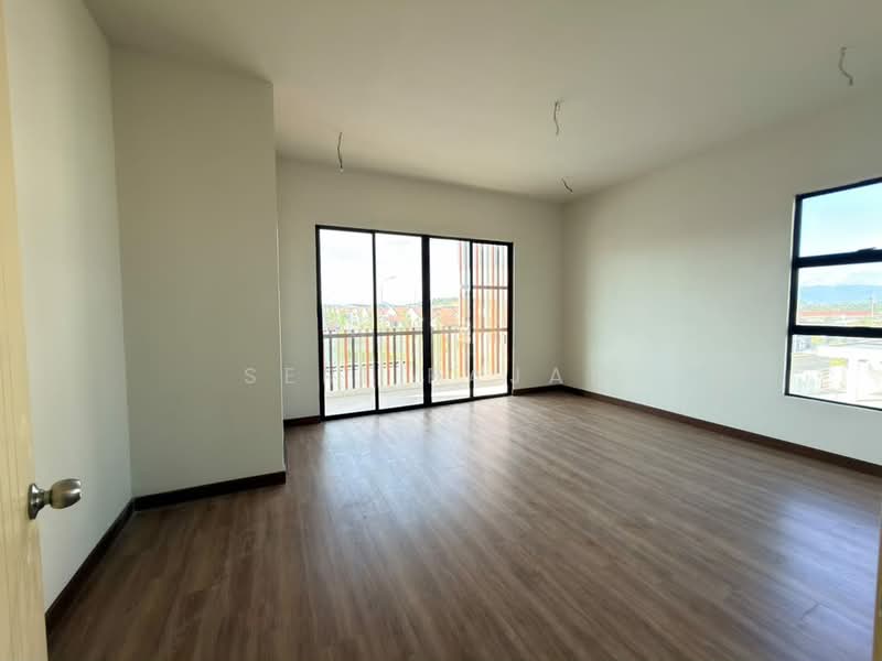Terraced House for Sale in Seremban (Negeri Sembilan) - YUN - Living Room - PropertyGuru.com.my