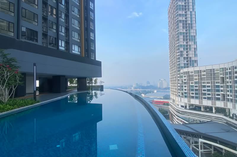 Service Residence for Rent at BeCentral @ i-City - Jia En - Exterior - PropertyGuru.com.my