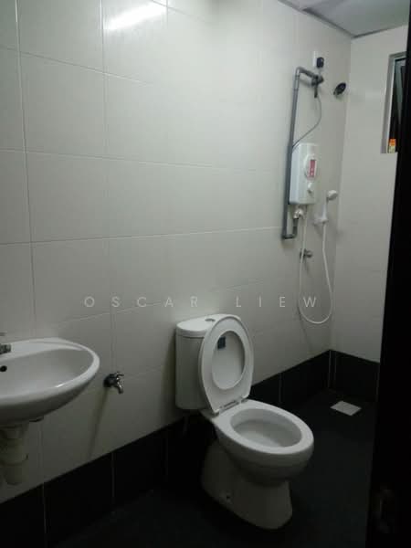Apartment for Rent at Taman Sri Batu Caves - Oscar Liew - Bathroom - PropertyGuru.com.my