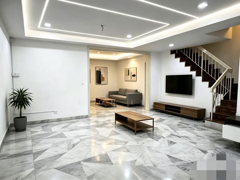Rumah Teres 2 Tingkat untuk Dijual di Bandar Kinrara Seksyen 3 (Bandar Kinrara) - Leon Lee - Living Room - PropertyGuru.com.my