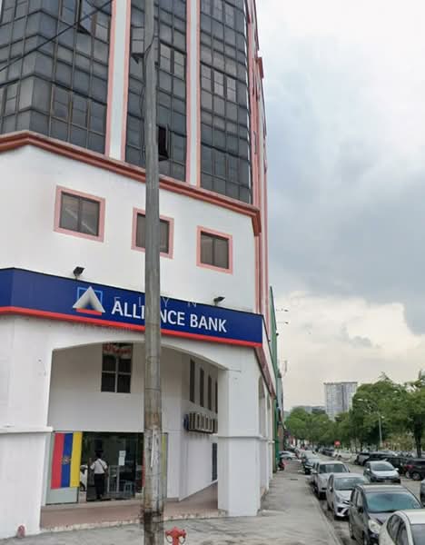 Shop for Rent in Kuchai Lama (Kuala Lumpur) - Elyn Soo - Exterior - PropertyGuru.com.my