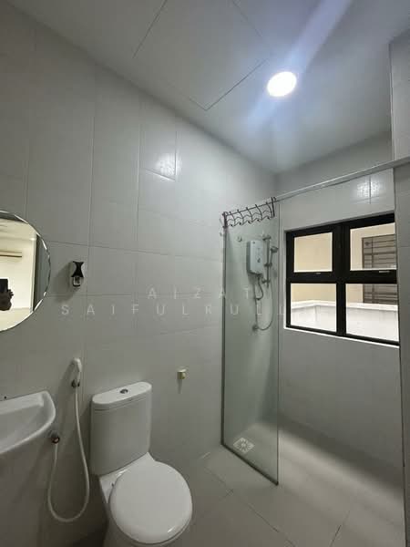 Kondominium untuk Dijual di Serin Residency - Aizat Saifulrullah - Bathroom - PropertyGuru.com.my