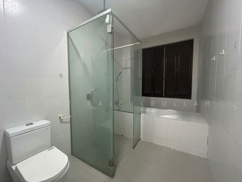 Kondominium untuk Dijual di Serin Residency - Aizat Saifulrullah - Bathroom - PropertyGuru.com.my
