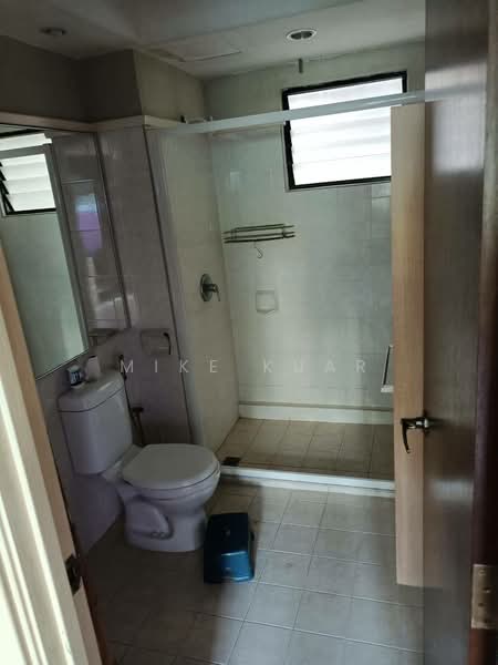 Kondominium untuk Disewa di Alphine Tower - Mike Kuar - Bathroom - PropertyGuru.com.my