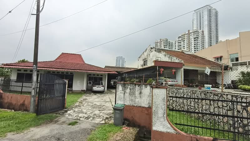 Rumah Banglo untuk Dijual di Taman Century (Johor Bahru) - Eddie Lai - Exterior - PropertyGuru.com.my
