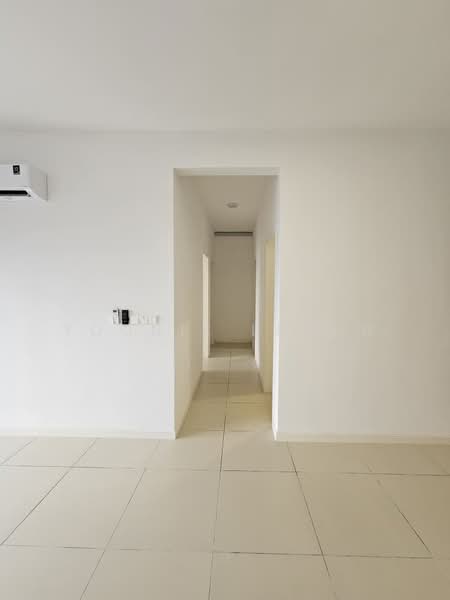 Condominium for Rent at Vierra Residence - Yoonie Leong - Corridor - PropertyGuru.com.my