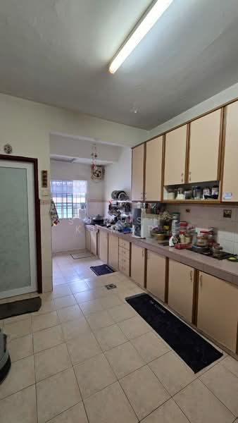 Rumah Teres 2 Tingkat untuk Dijual di Bandar Sungai Long (Selangor) - Suresh Kumar - Kitchen - PropertyGuru.com.my